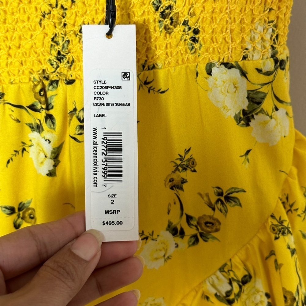 NWT!! Alice + Olivia hi low skirt in size 2. Never worn. - Picture 9 of 9